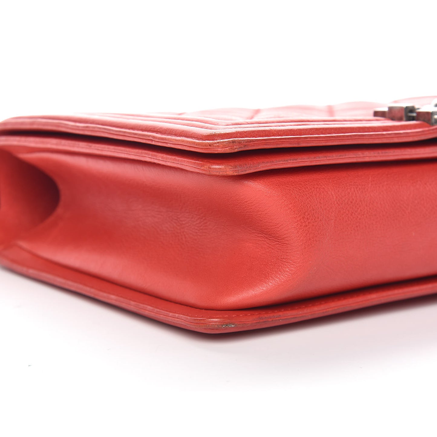 Calfskin Double Stitch New Medium Boy Flap Red