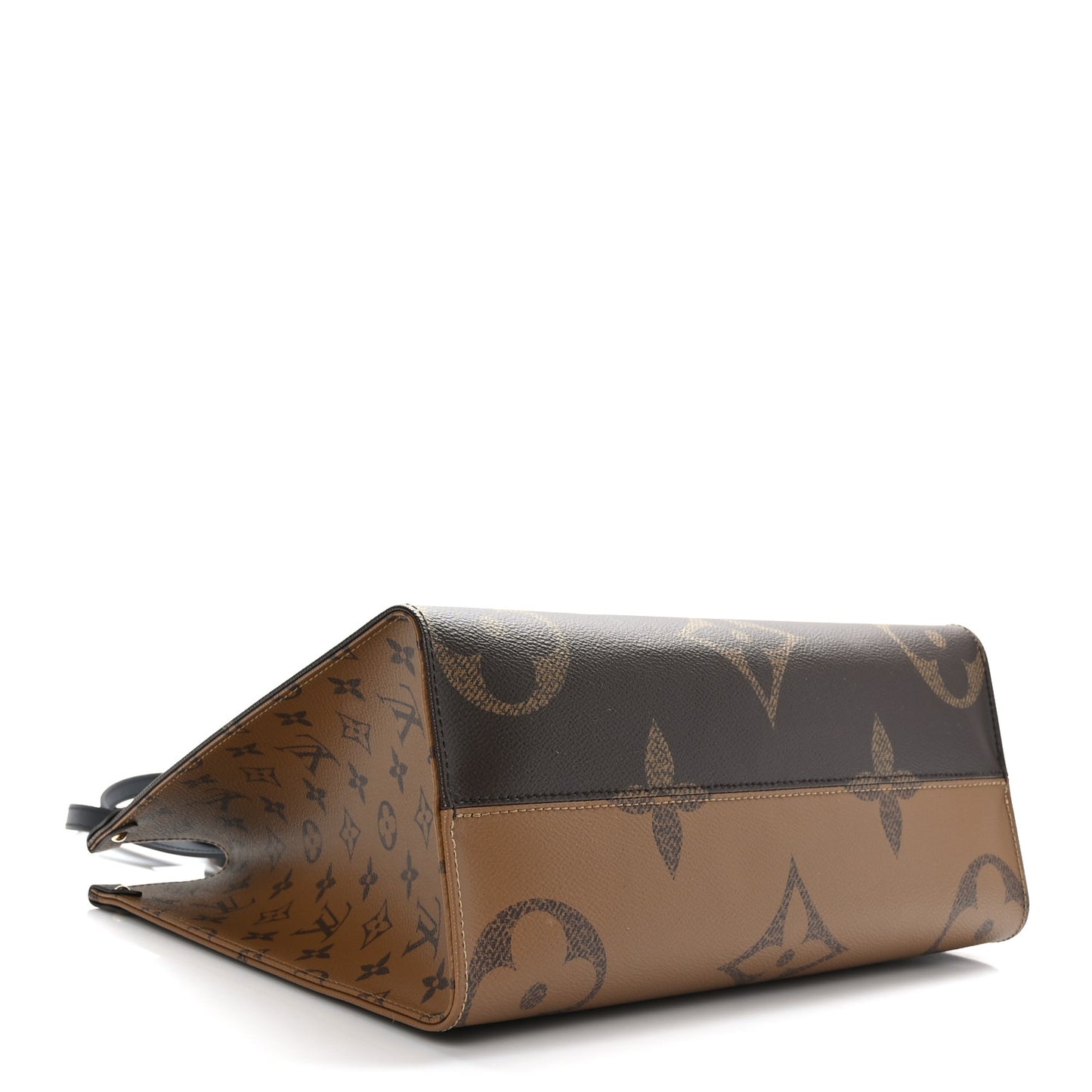 Reverse Monogram Giant Onthego MM