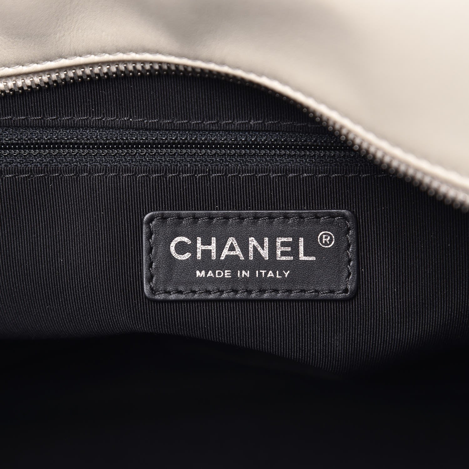 Chanel Calfskin Quilted Large Feather Weight Bowling Bag Black Ivory 6 of 13