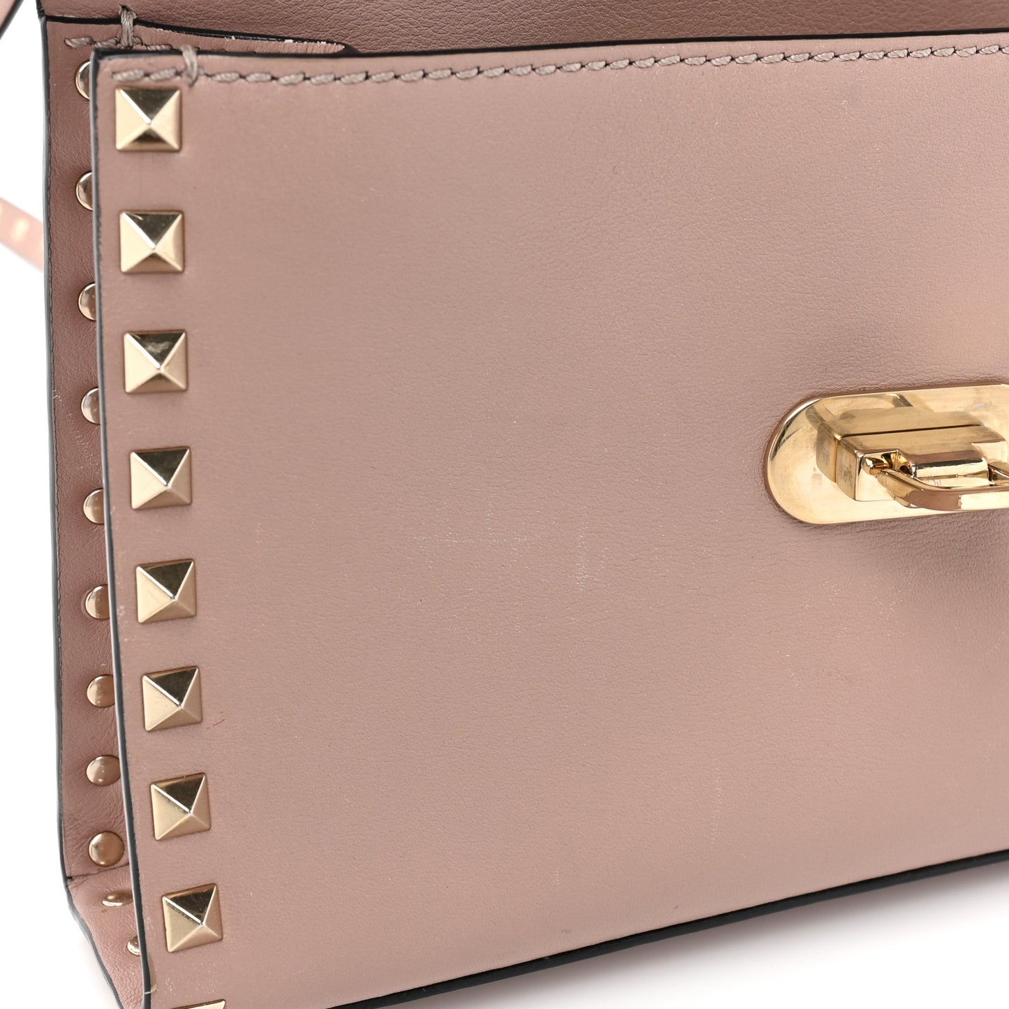 Vitello Medium Rockstud Flip Lock Crossbody Bag Poudre