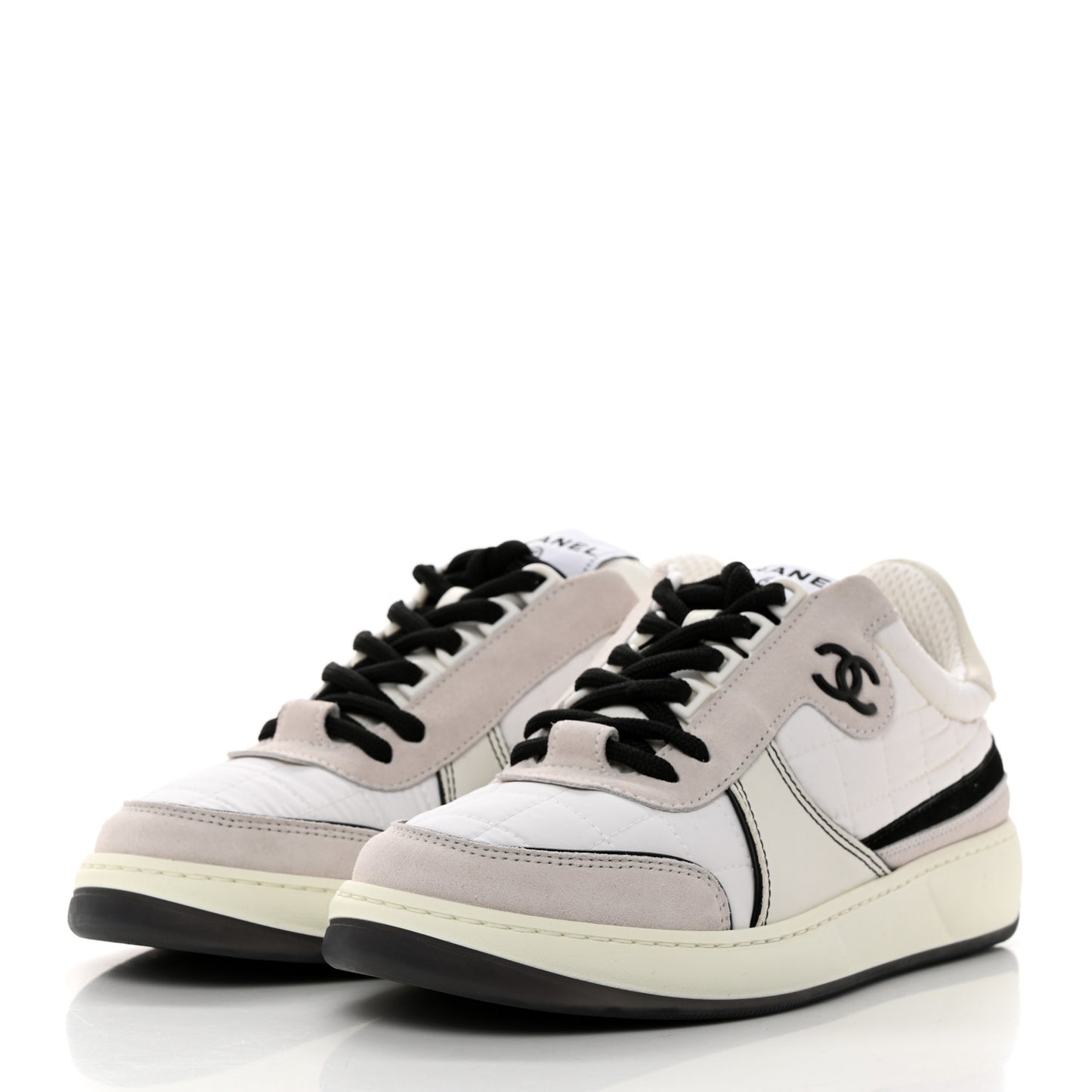 Suede Fabric Calfskin Womens CC Sneakers 36 White Light Gray