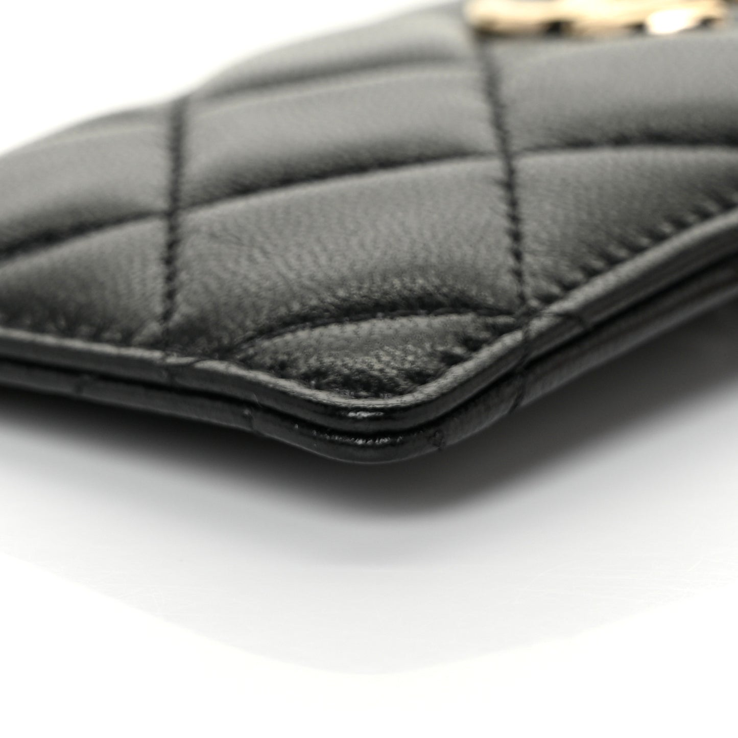 Shiny Lambskin Ribbon Quilted Card Holder On Chain Black