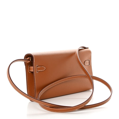 Hermes Epsom Kelly Wallet To Go Gold 3 of 11