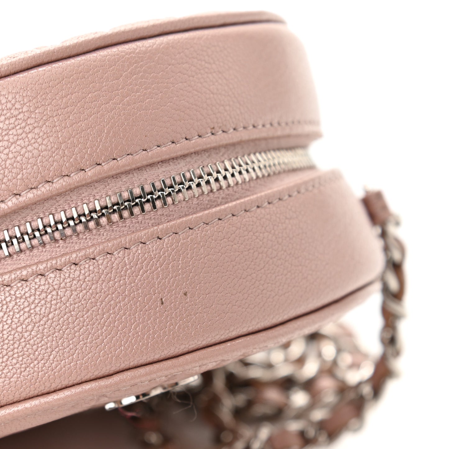 Goatskin Camellia Quilted Round Clutch With Chain Light Pink