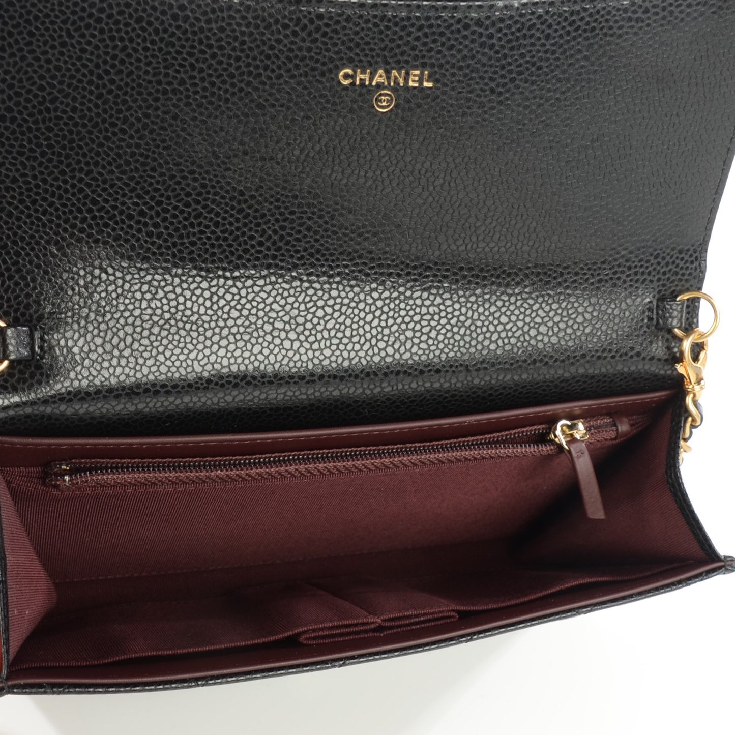 Caviar Quilted Wallet With Chain Black
