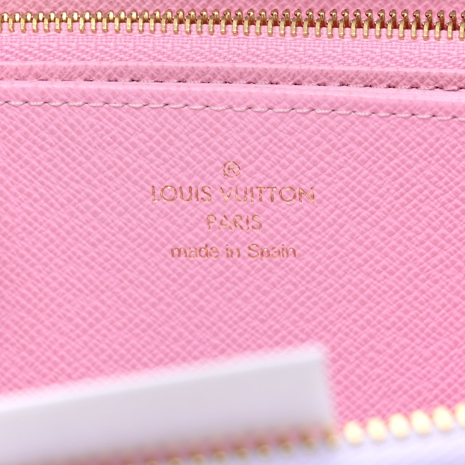 Louis Vuitton Monogram Giant Spring In The City Zippy Wallet Sunrise Pastel 6 of 7