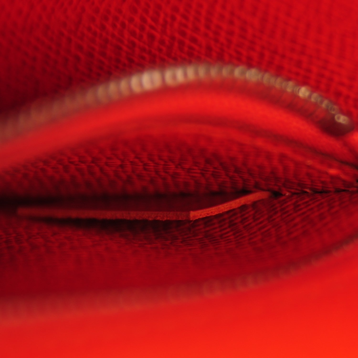 Louis Vuitton Epi Monceau BB Piment 7 of 7