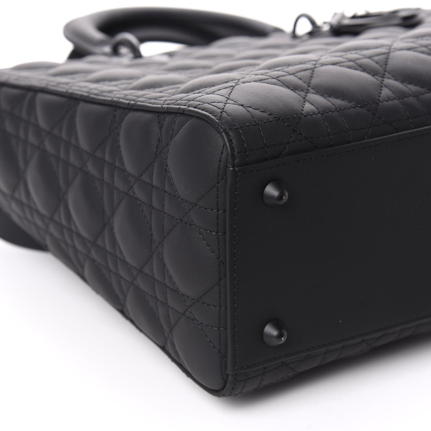 Ultra Matte Calfskin Cannage Large Lady Dior Black