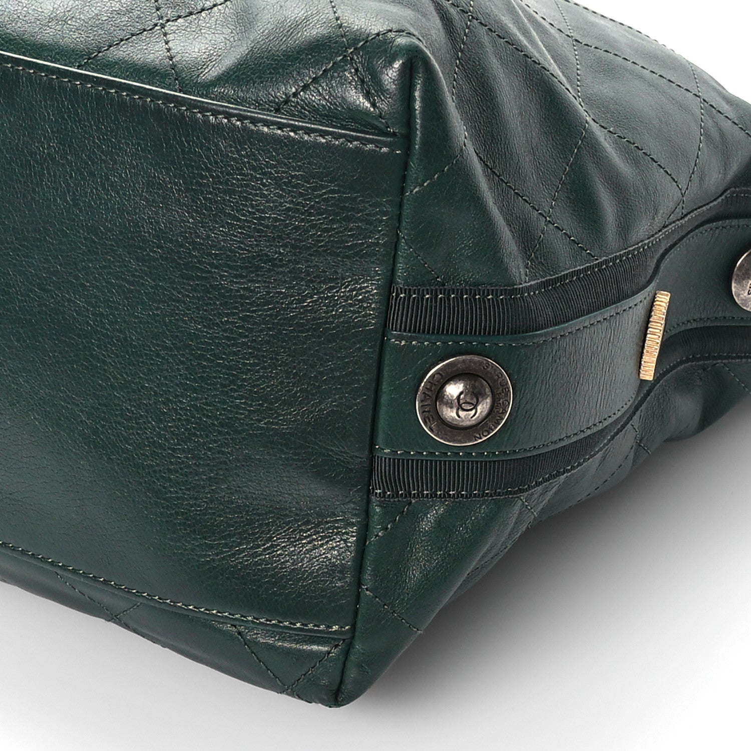 Chanel Calfskin Stitched Large Button Up Hobo Dark Green 10 of 12