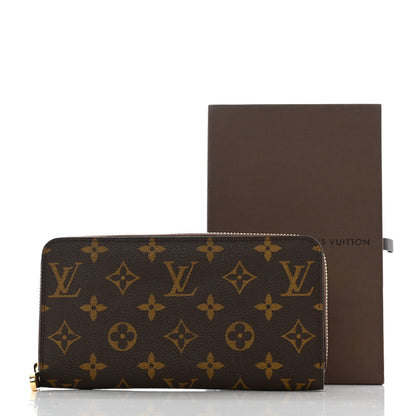 Louis Vuitton Monogram Zippy Wallet 8 of 8