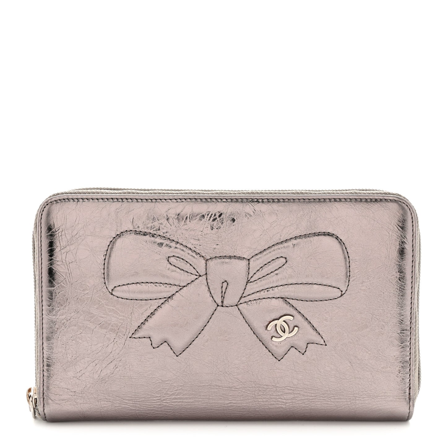 Metallic Aged Calfskin CC Bow Wallet Silver