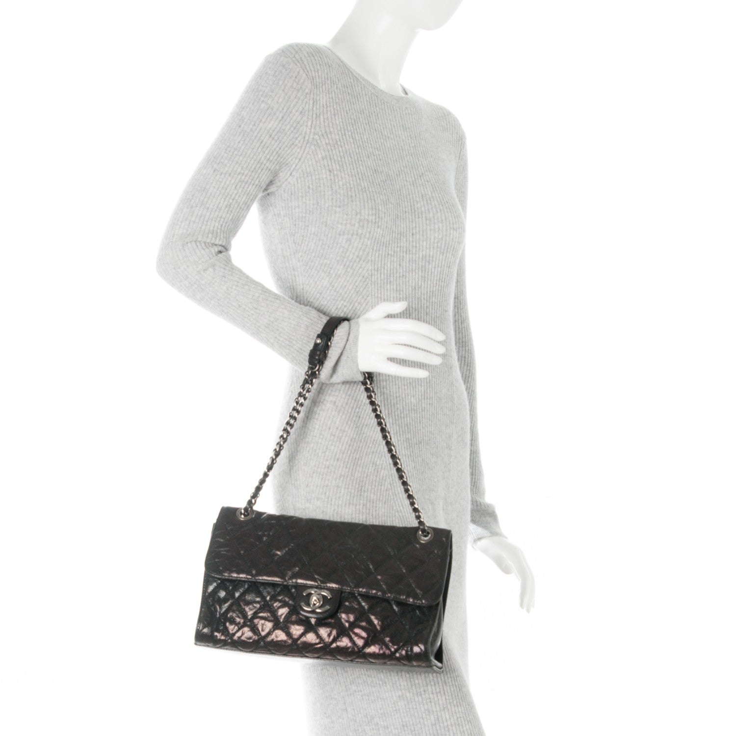 Chanel Crumpled Grained Calfskin Jumbo CC Crave Flap Black 2 of 9
