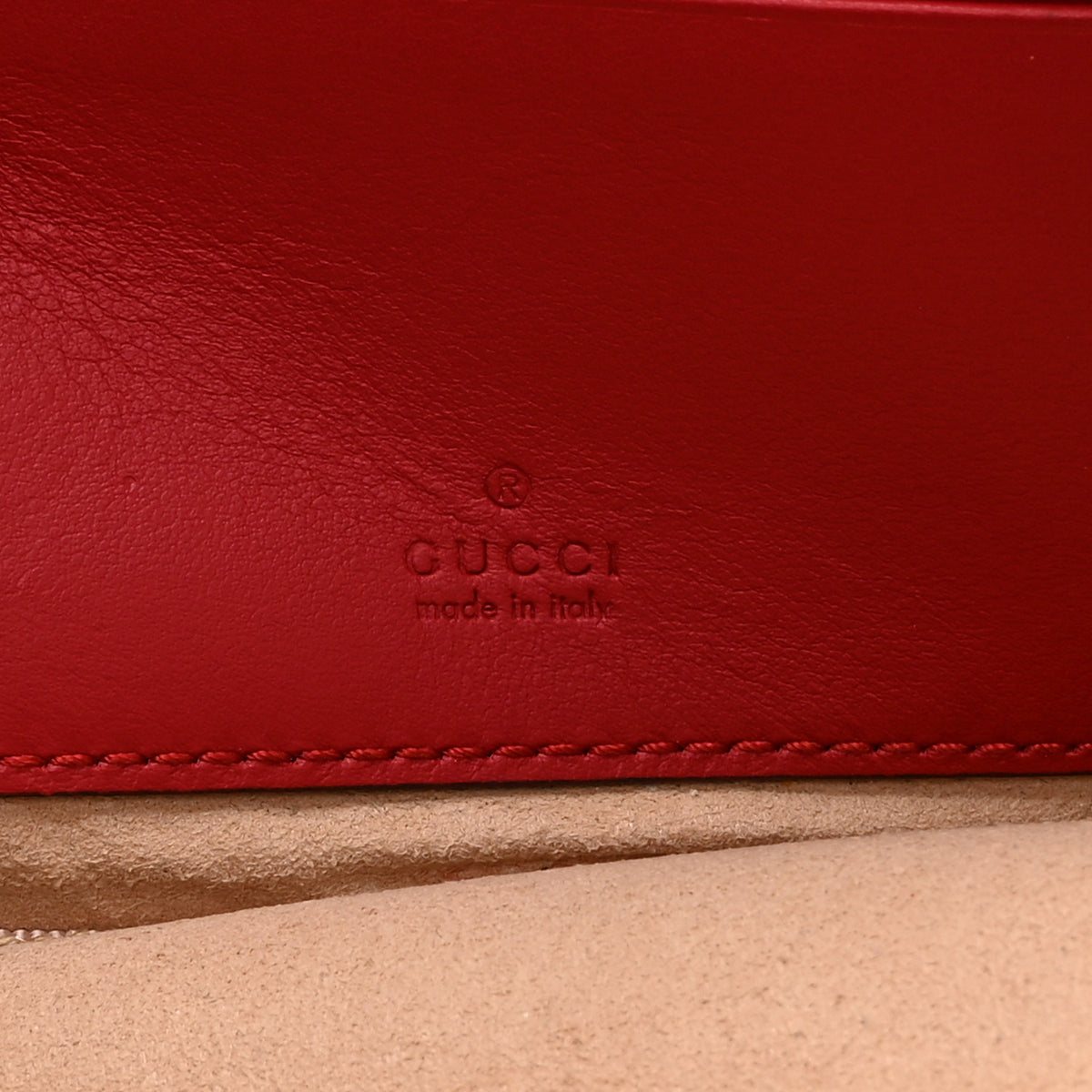 Calfskin Matelasse Mini GG Marmont Chain Crossbody Bag Hibiscus Red
