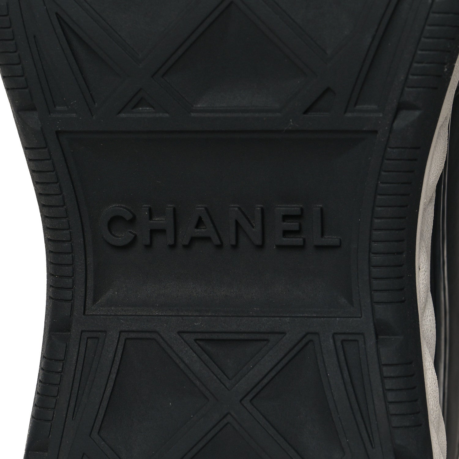 Chanel Velvet Calfskin Mixed Fibers CC Sneakers 38.5 Black 7 of 9