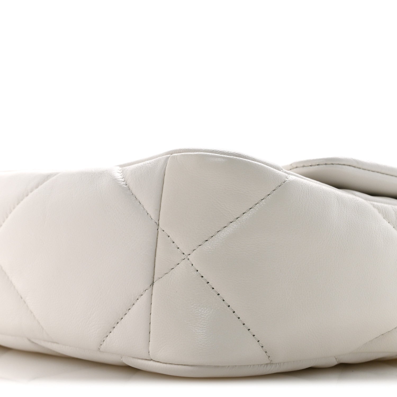 Chanel Goatskin Quilted Medium Chanel 19 Flap White 10 of 13
