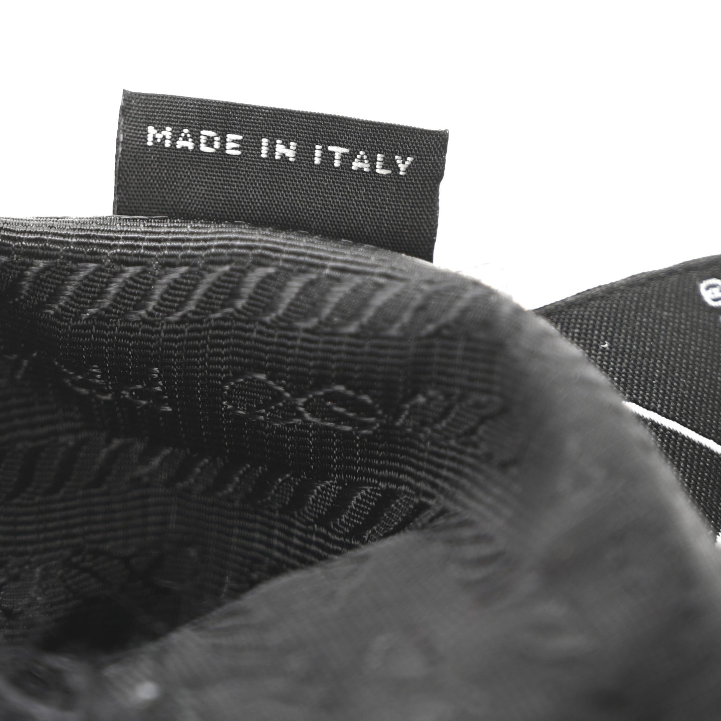 Nylon Re-Edition 2005 Shoulder Bag Black