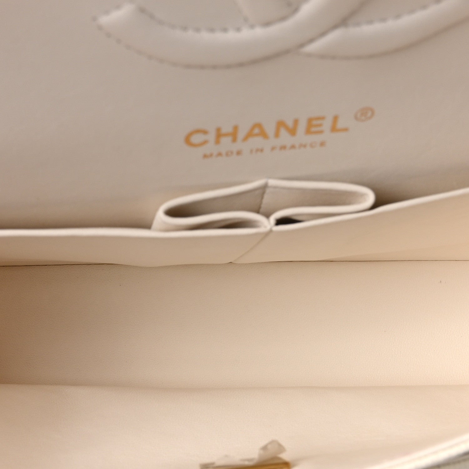 Chanel Caviar Quilted Medium Double Flap White 4 of 10