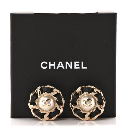 Chanel Pearl Lambskin Chain Around CC Earrings Gold 5 of 5