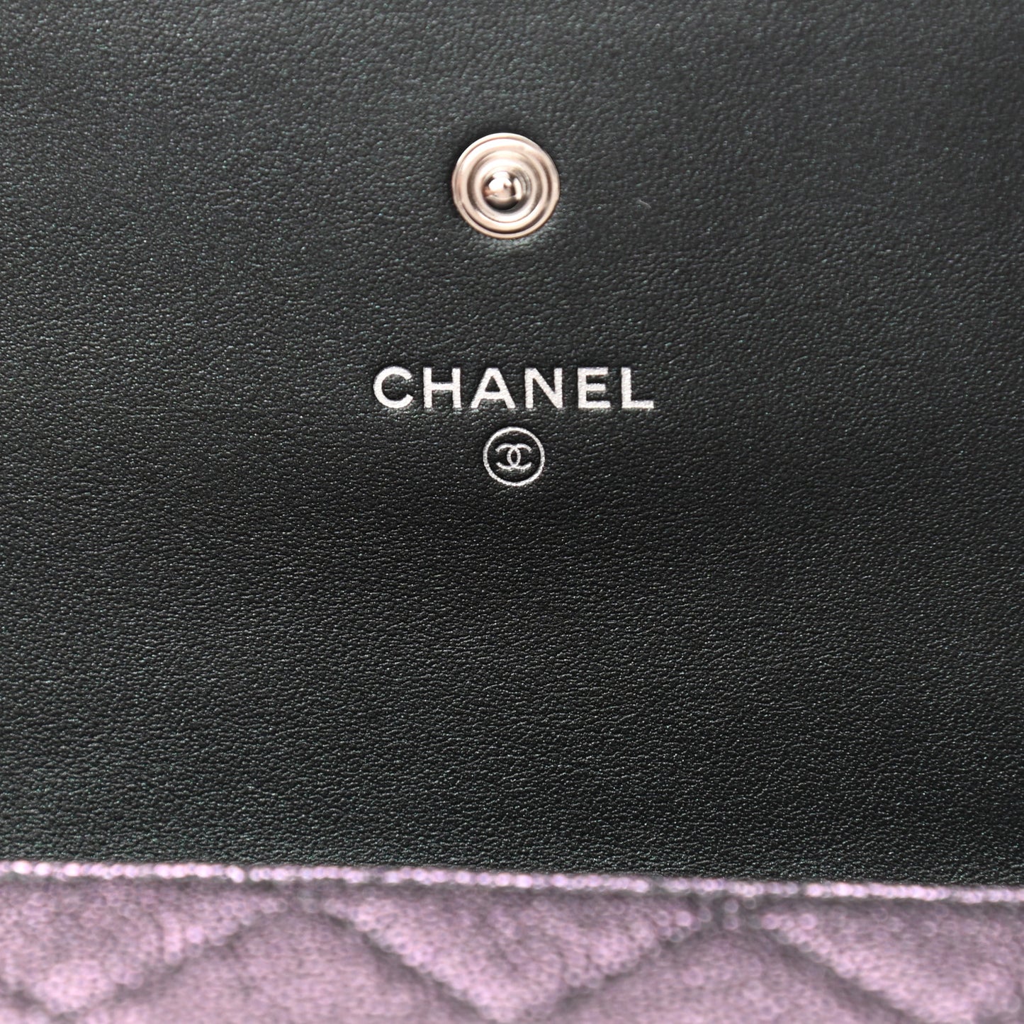 Iridescent Caviar Quilted Classic Pouch Clutch Black