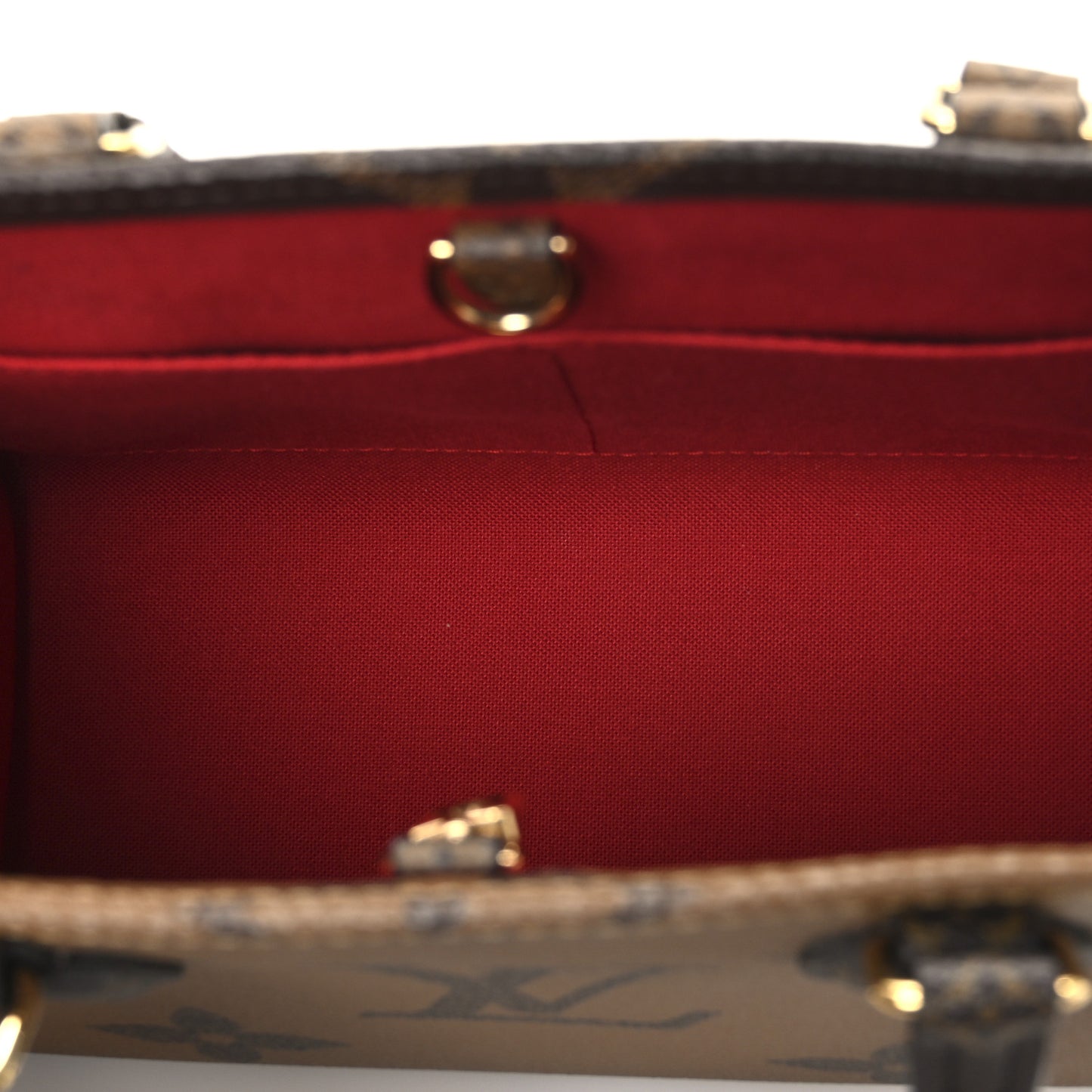 Reverse Monogram Giant Onthego PM