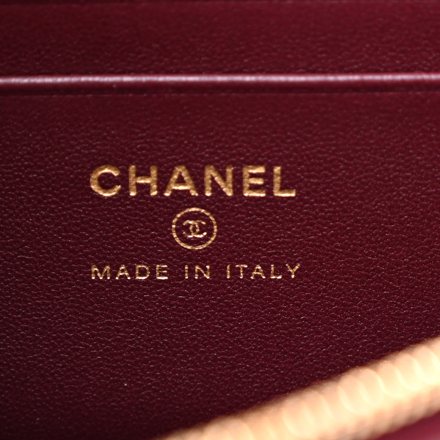 Chanel Calfskin Crocodile Embossed Crococo Exoticoco Vanity With Chain Dark Burgundy 5 of 10