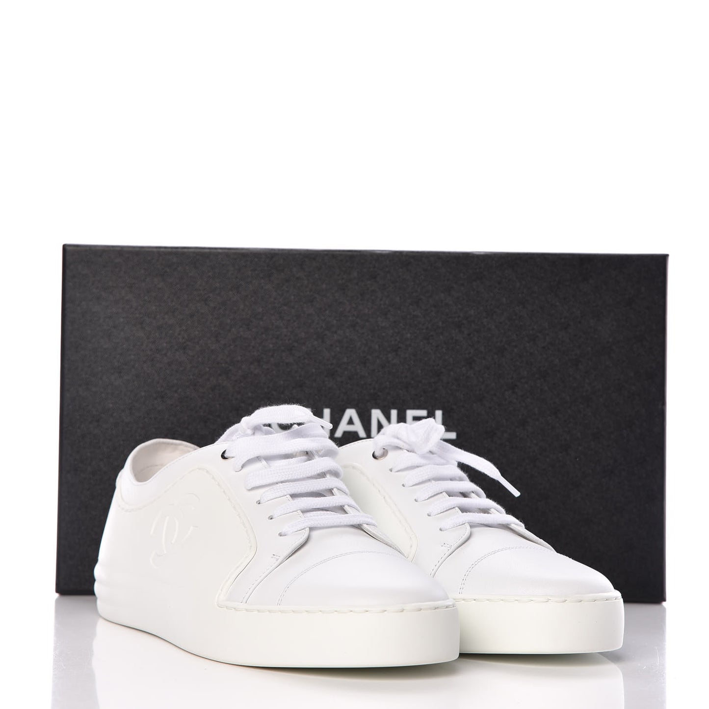 Calfskin Gum Womens CC Sneakers 39 White