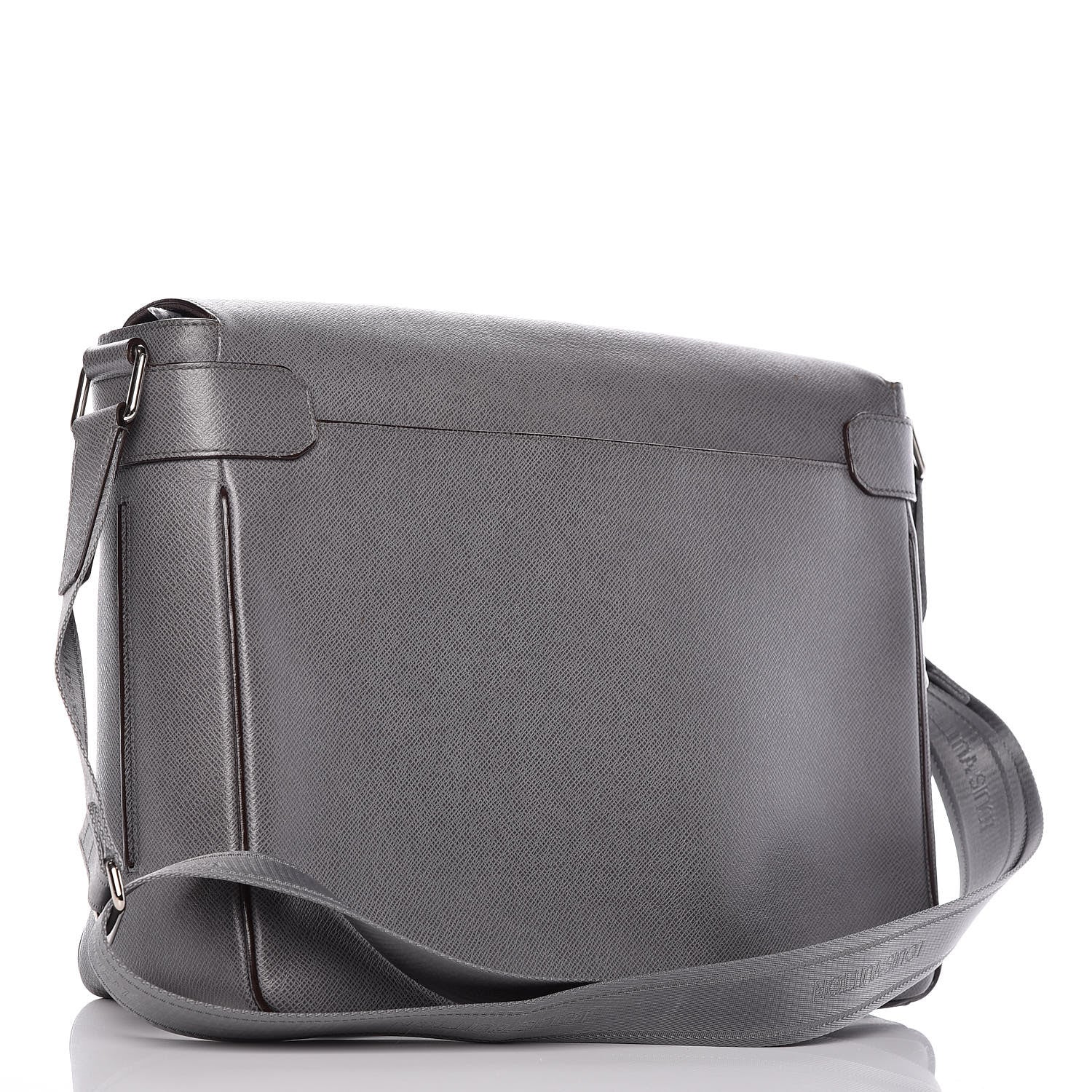 Louis Vuitton Taiga Roman Messenger GM Glacier 3 of 15