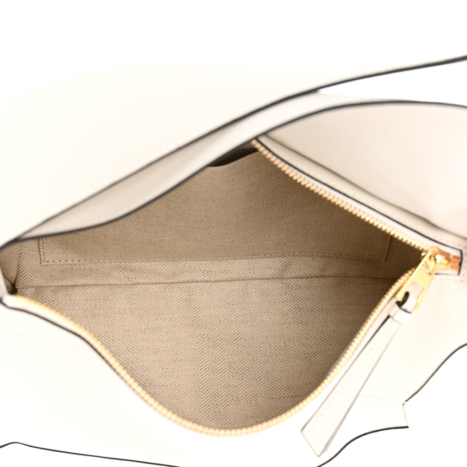 Loewe Calfskin Puzzle Hobo White 5 of 10