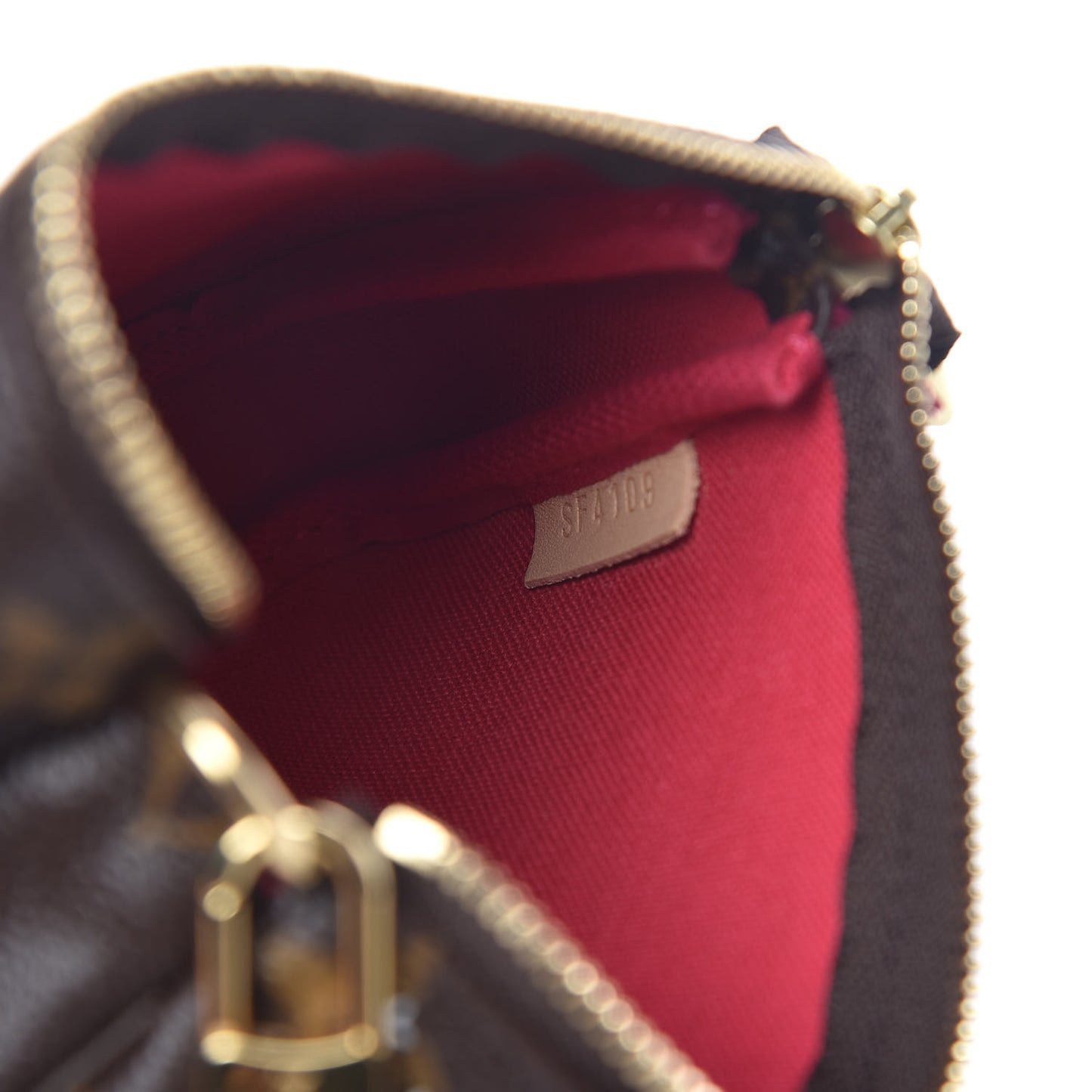 Monogram 2019 Christmas Animation Mini Courchevel Pochette Accessories Fuchsia