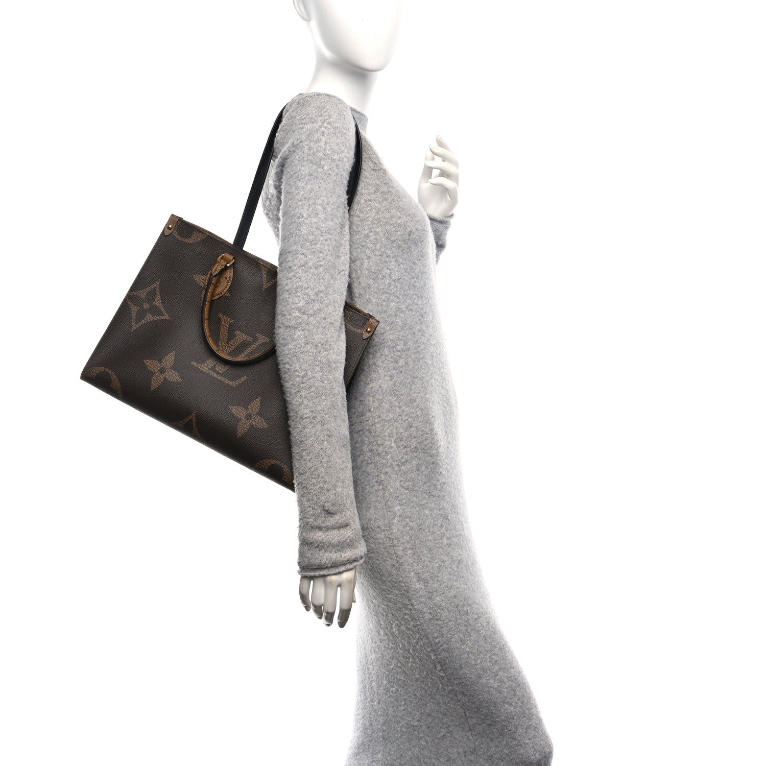 Louis Vuitton Reverse Monogram Giant Onthego MM 2 of 9