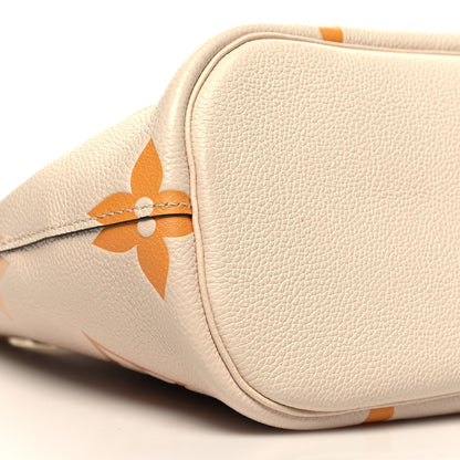 Louis Vuitton Empreinte Monogram Giant By The Pool Marshmallow Hobo Cream Saffron 9 of 10