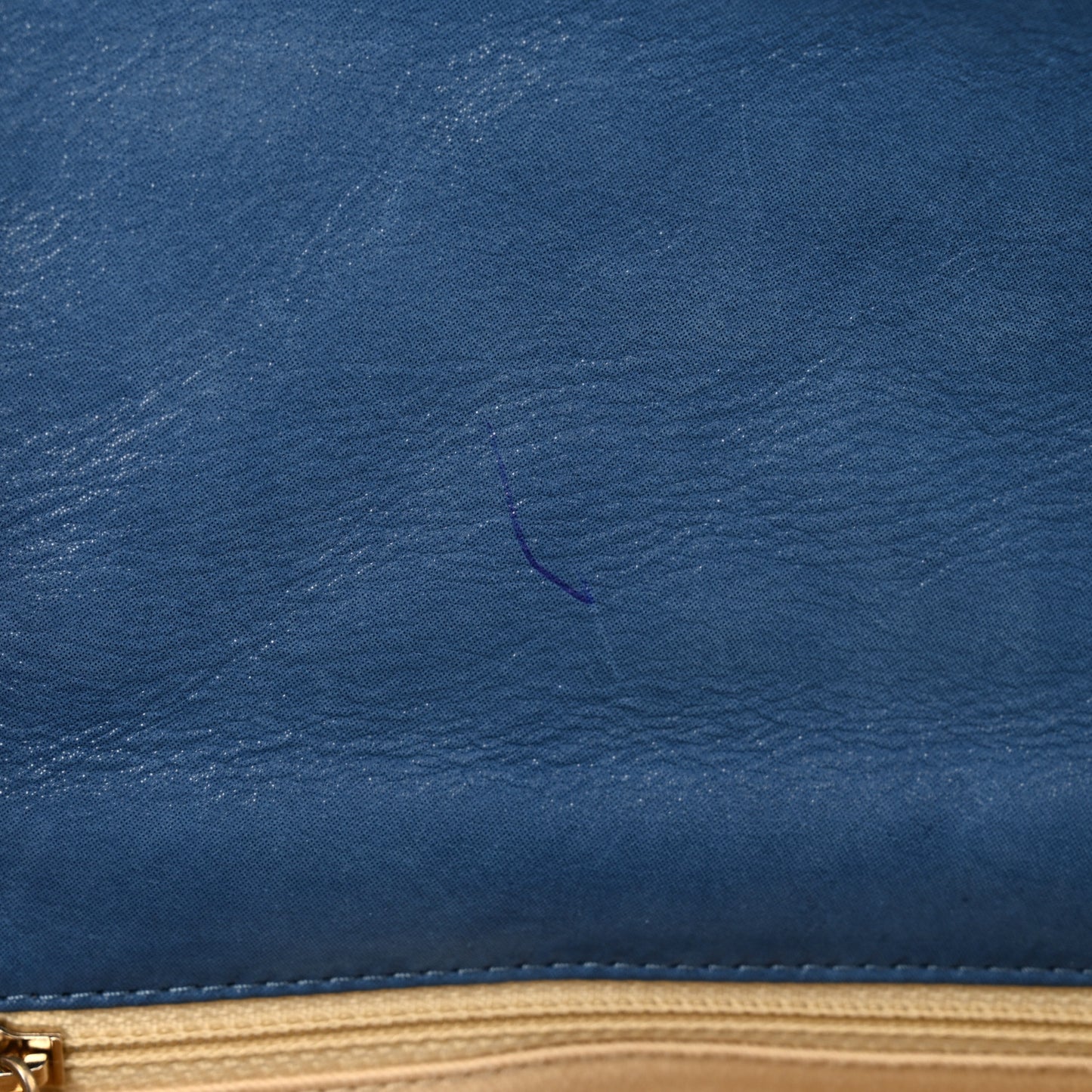 Iridescent Calfskin Large Chic Quilt Flap Blue