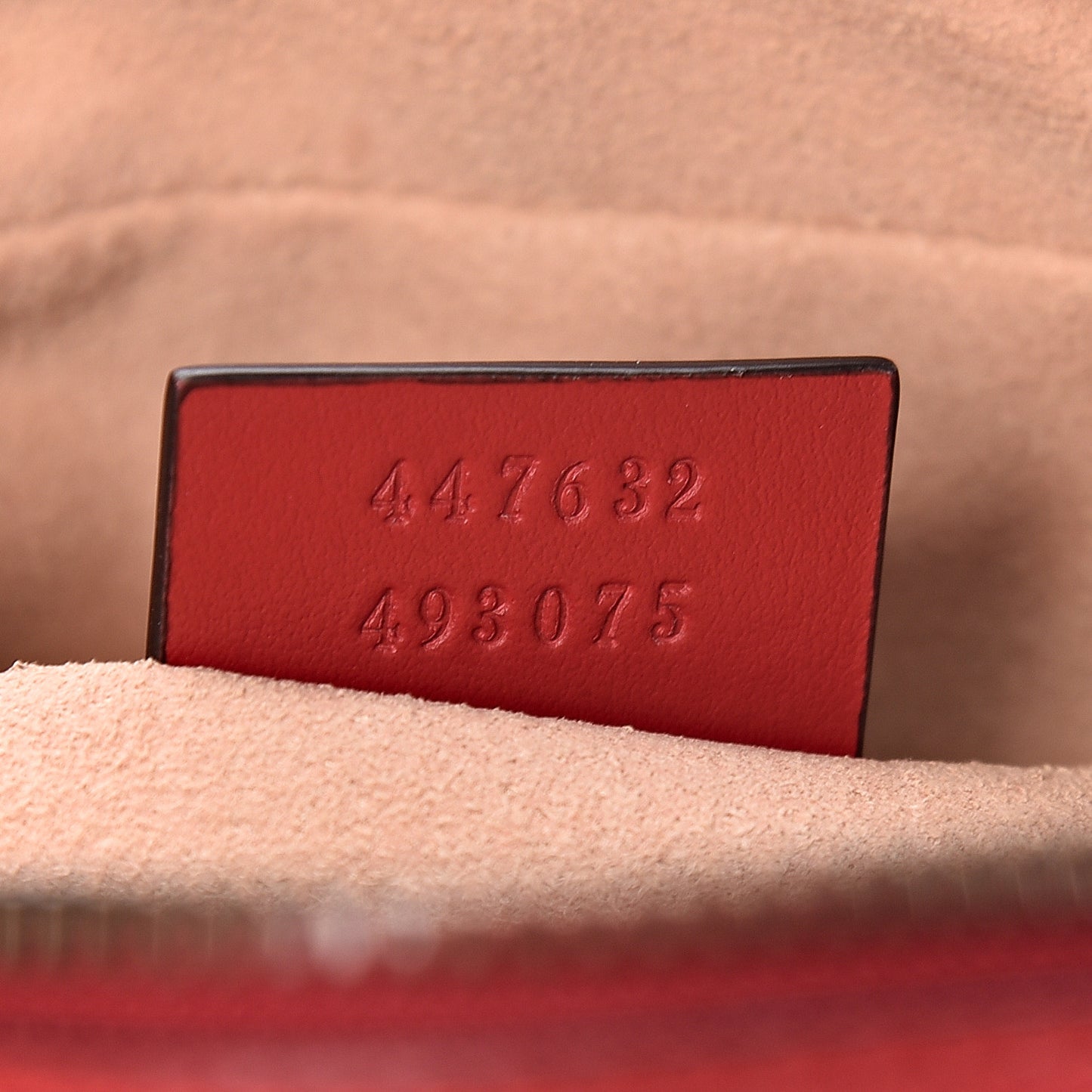 Calfskin Matelasse Small GG Marmont Chain Shoulder Bag Hibiscus Red