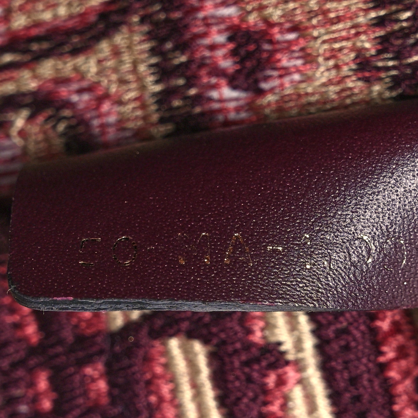 Oblique Medium Book Tote Burgundy Multicolor