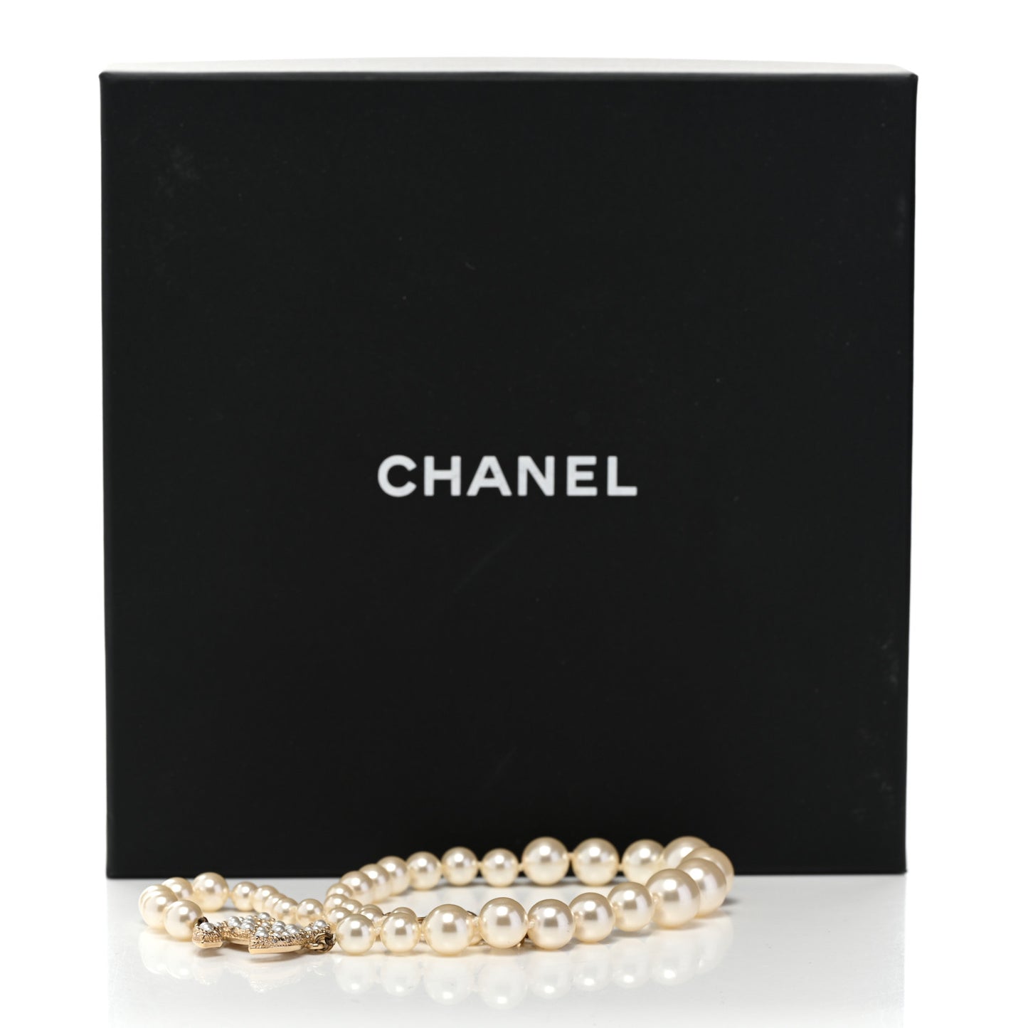 Pearl CC 100th Anniversary Necklace Light Gold