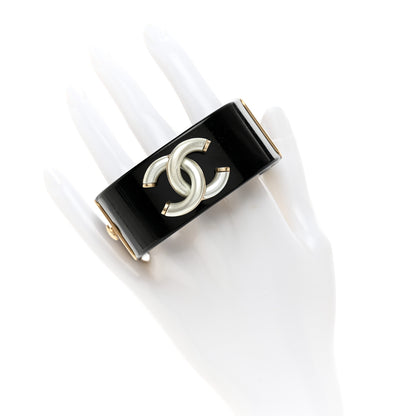 Chanel Resin CC Cuff Black Silver Gold 2 of 5