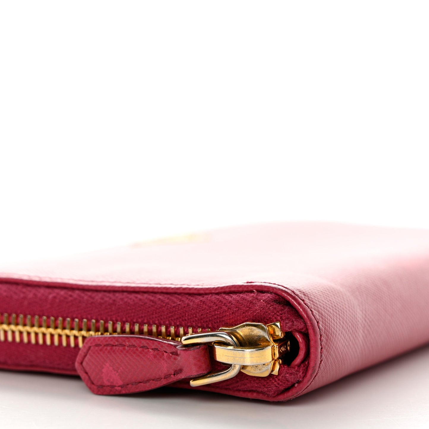 Saffiano Metal Zip Around Wallet Peonia