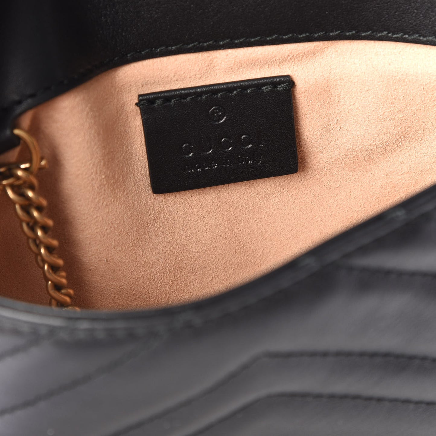 Calfskin Matelasse Super Mini GG Marmont Shoulder Bag Black