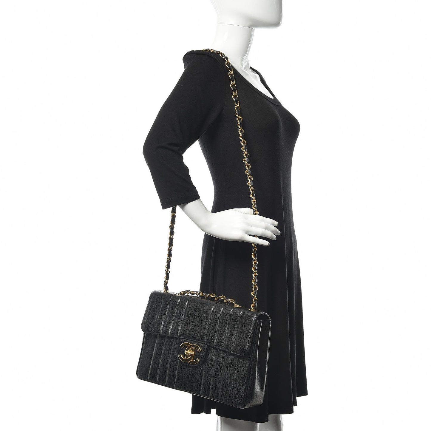 Caviar Vertical Quilted Jumbo Single Flap Black