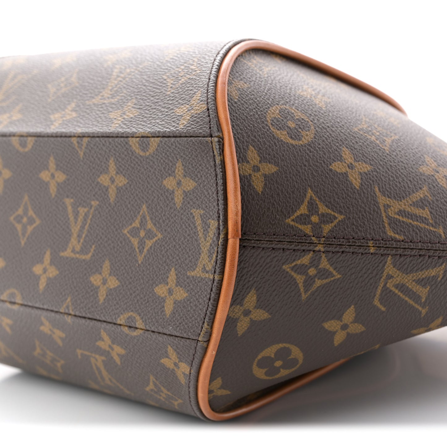 Monogram Ellipse MM