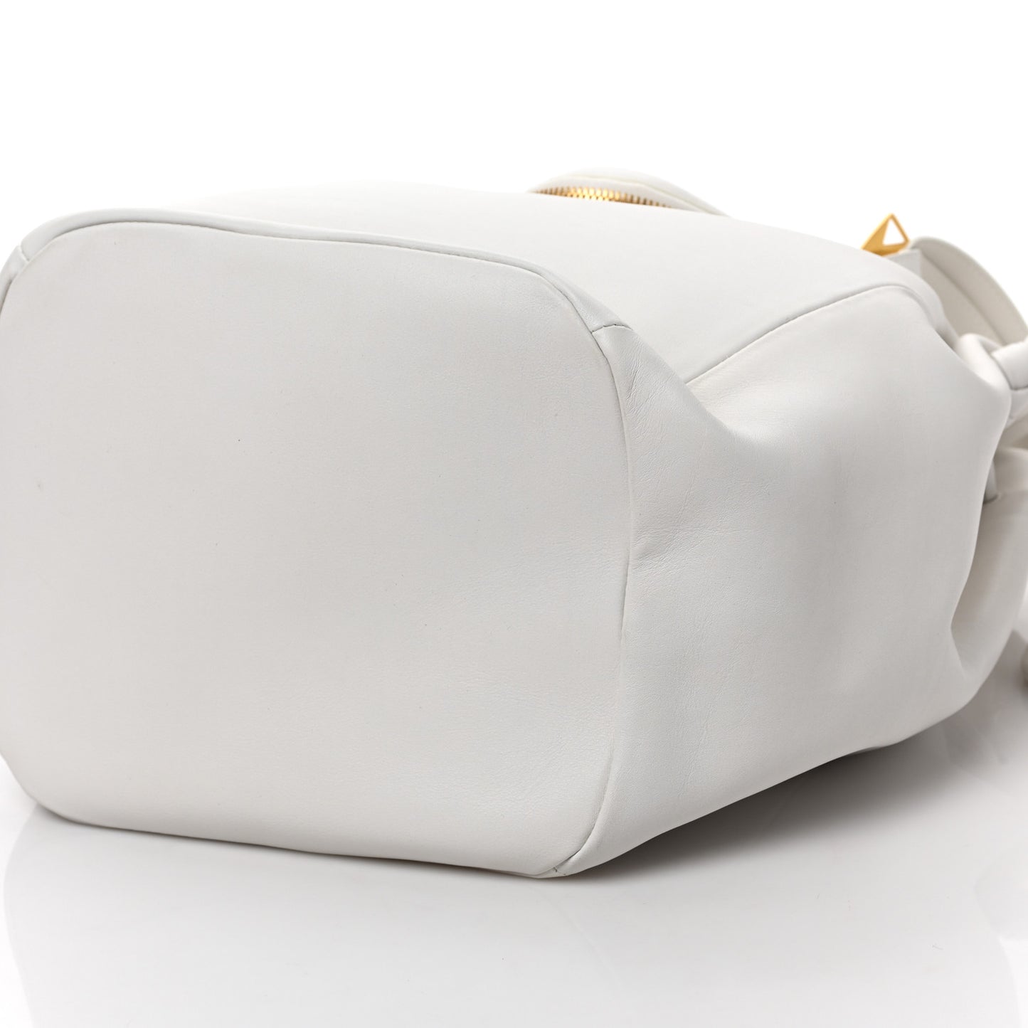 Calfskin Small Beak Tote Chalk