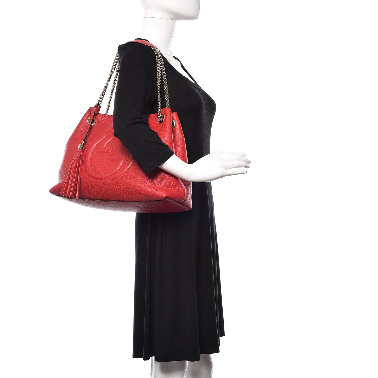 Pebbled Calfskin Medium Soho Chain Shoulder Bag Tabasco Red