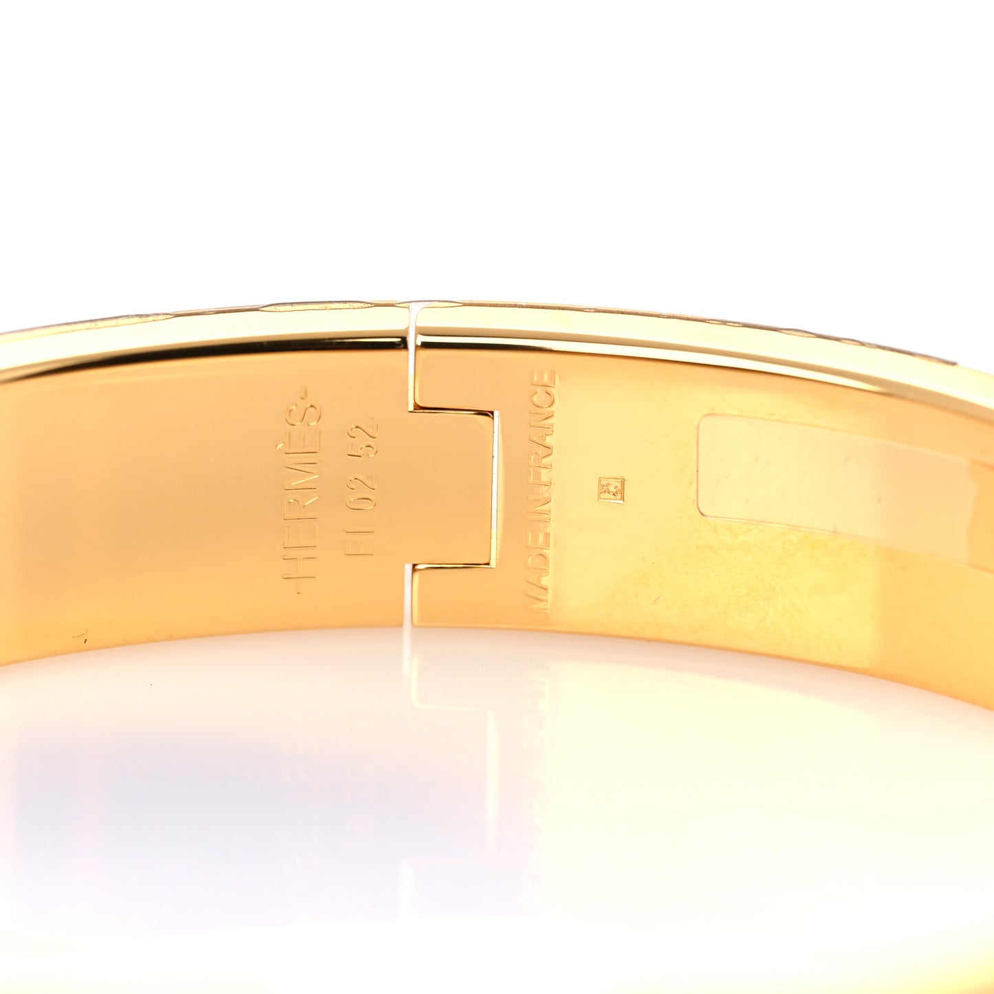 Enamel Narrow Clic Clac H Bracelet PM White