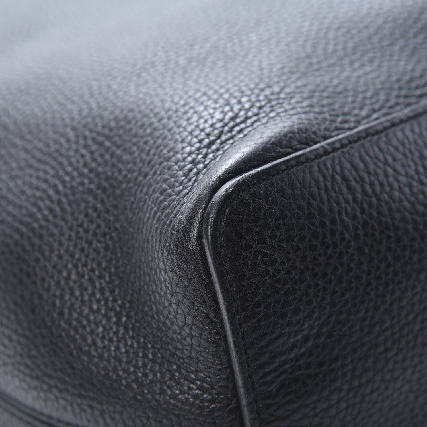 Gucci Pebbled Calfskin Large Soho Hobo Black 12 of 17