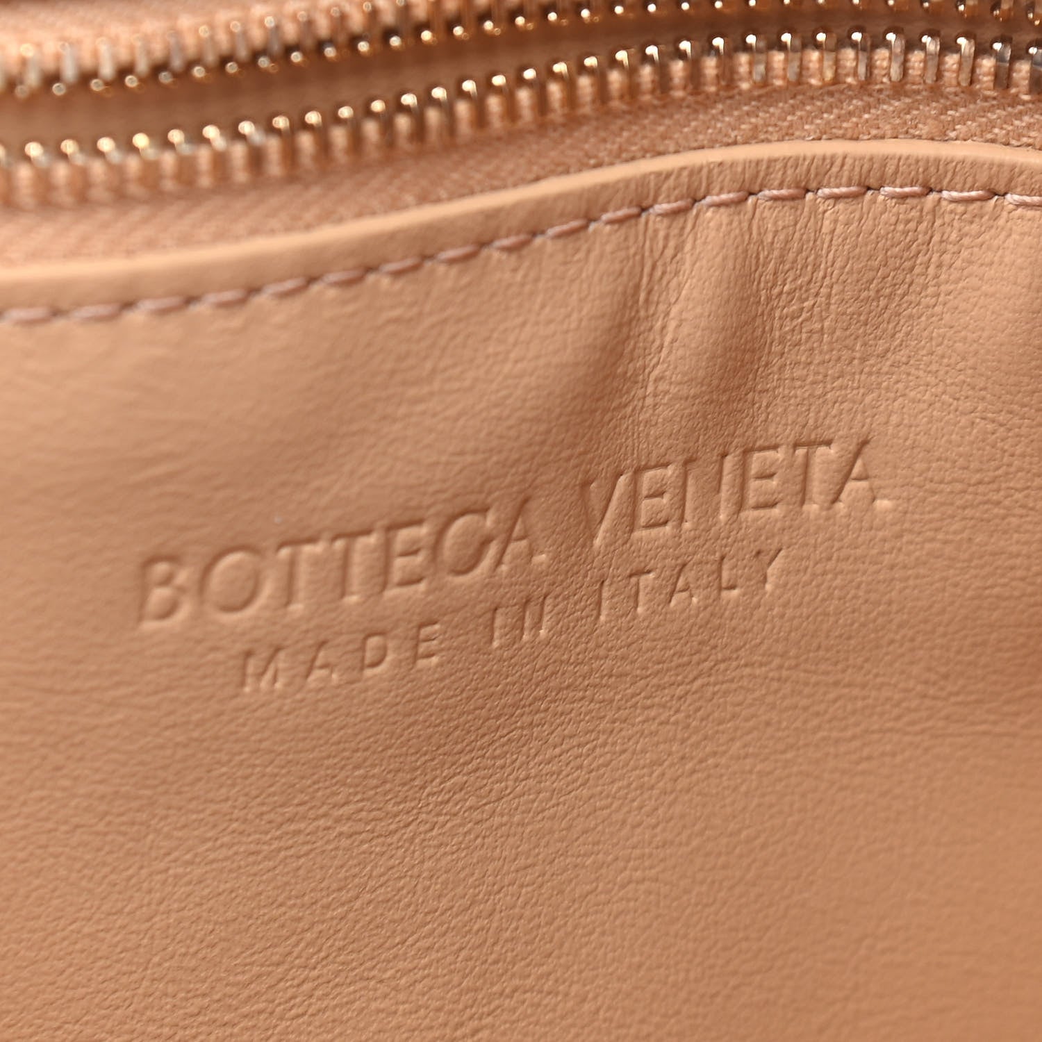 Bottega Veneta Nappa Intrecciato Medium Jodie Almond 6 of 9