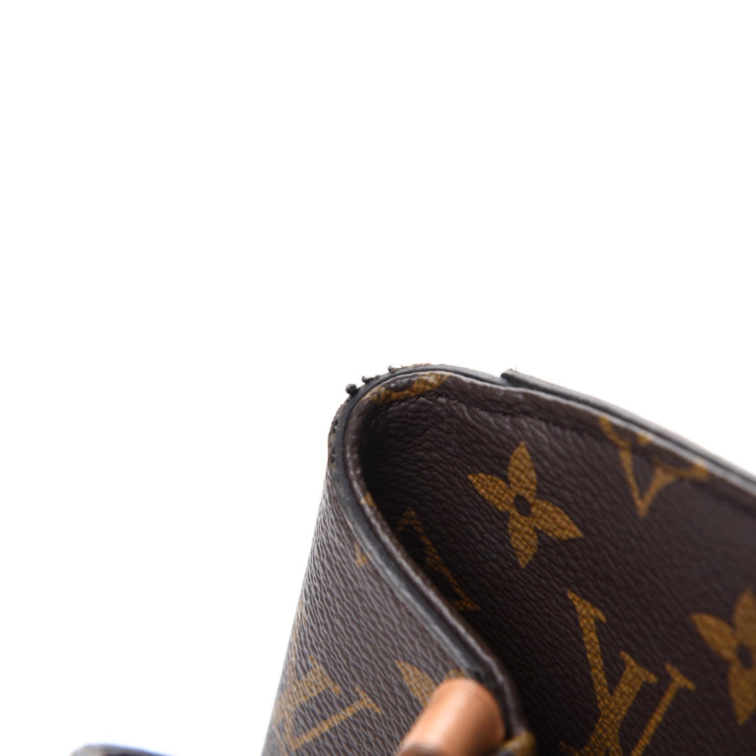 Louis Vuitton Monogram Montaigne GM 8 of 11