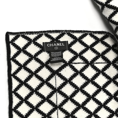 Chanel Cashmere CC Pocket Scarf Black White 4 of 4