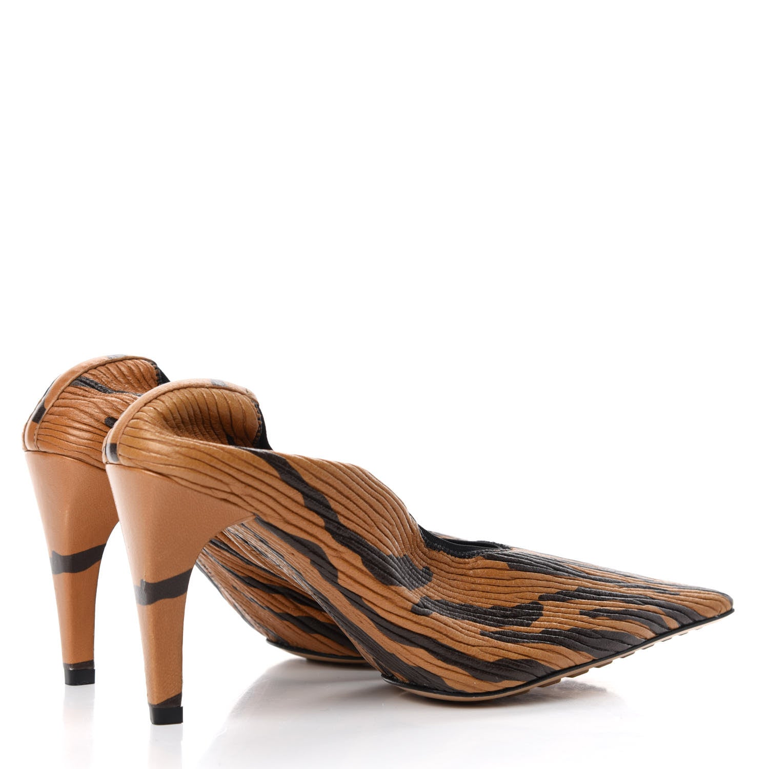 Bottega Veneta Textured Nappa Pumps 36 Bronze Skin 4 of 10