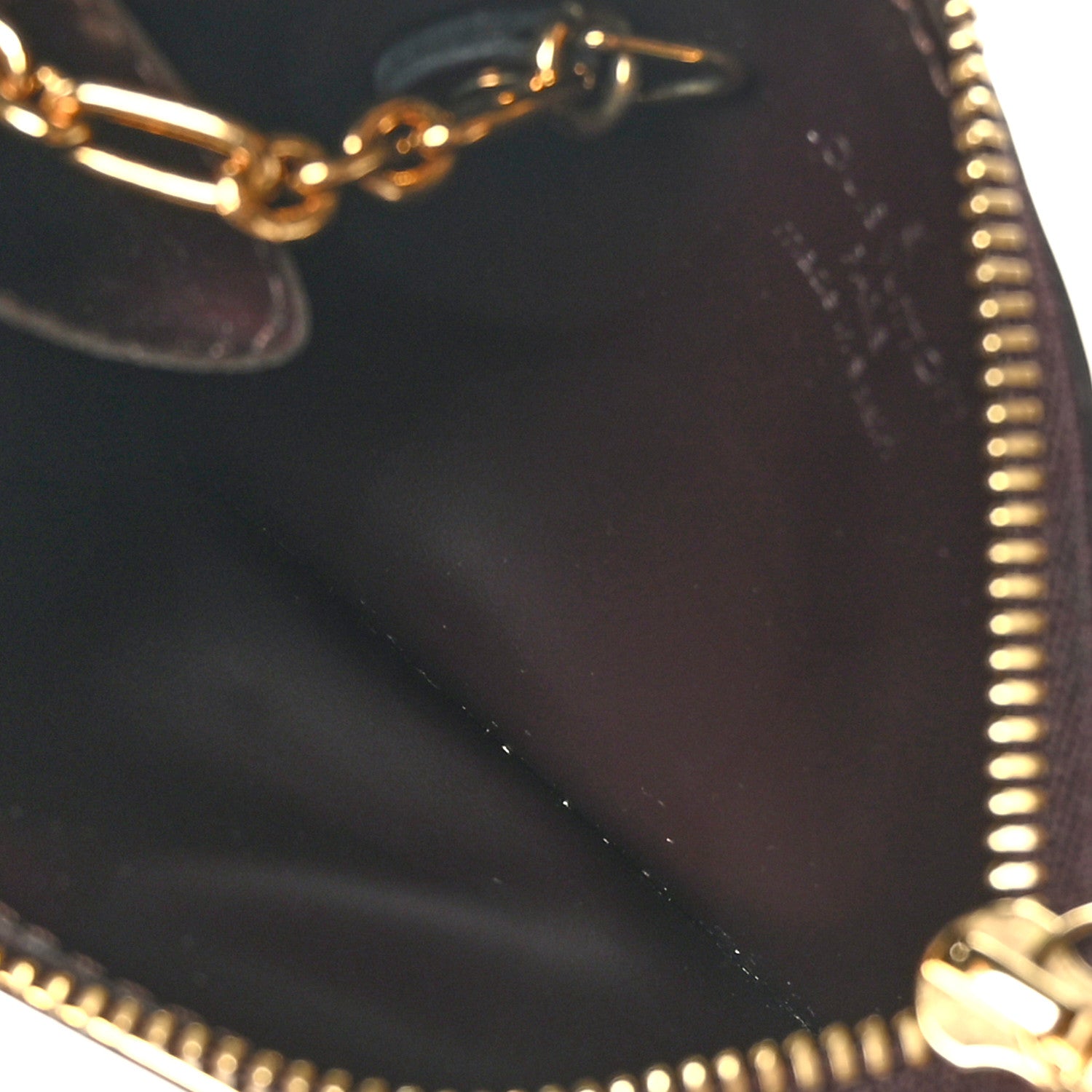 Louis Vuitton Vernis Key Pouch Amarante 5 of 7