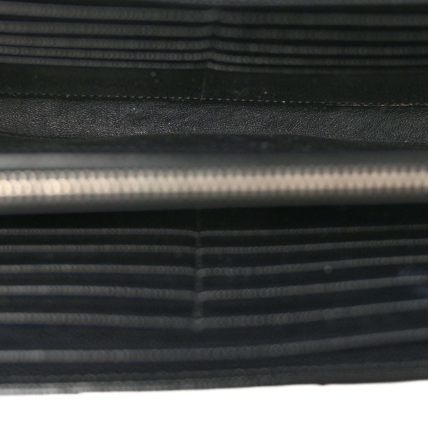 Grain De Poudre Matelasse Chevron Monogram Chain Wallet Black